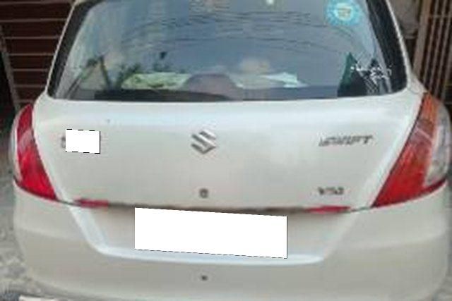 Second-hand 2013 Maruti Suzuki Swift VXI for sale in New Delhi