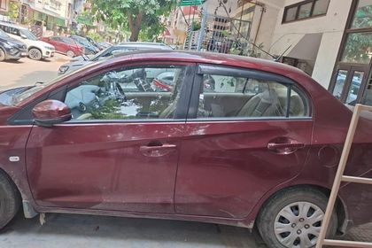 2015 Honda Amaze S i-Vtech