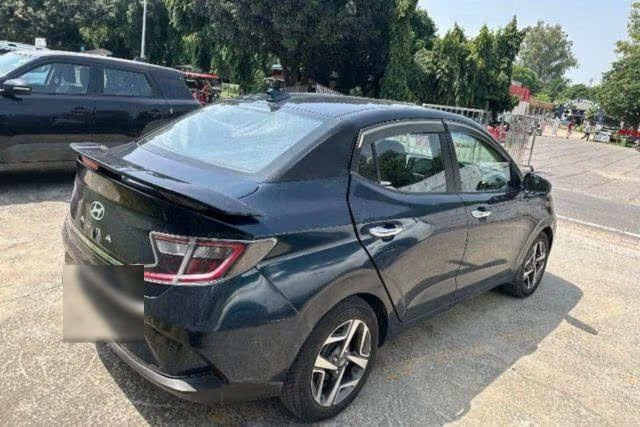 Hyundai Aura SX CNG Second-hand 2023 Hyundai Aura SX CNG for sale in Ghaziabad