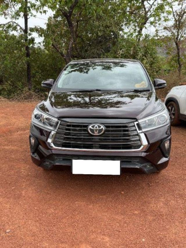 Toyota Innova Crysta 2.4 वीएक्स MT 8S बीएस4 Second-hand 2019 Toyota Innova Crysta 2.4 वीएक्स MT 8S बीएस4 for sale in Vasai