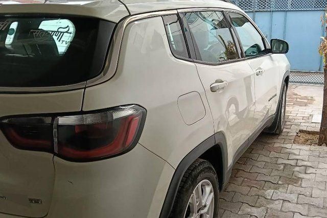 Jeep Compass 2.0 Limited Second-hand 2017 Jeep Compass 2.0 Limited for sale in Jalandhar