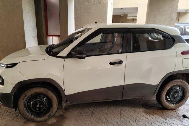 Tata Punch Pure Second-hand 2023 Tata Punch Pure for sale in Agra