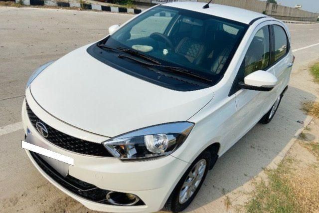 Tata Tiago 1.2 Revotron एक्सजेड Second-hand 2018 Tata Tiago 1.2 Revotron एक्सजेड for sale in Sonipat