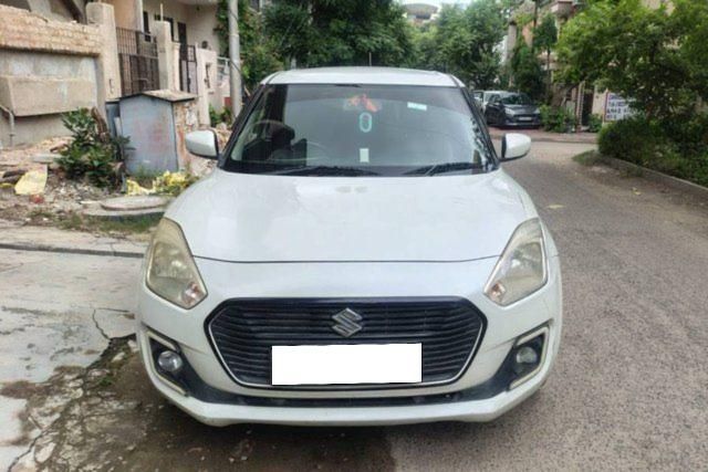 Maruti Suzuki Swift ZXI Second-hand 2018 Maruti Suzuki Swift ZXI for sale in Greater Noida
