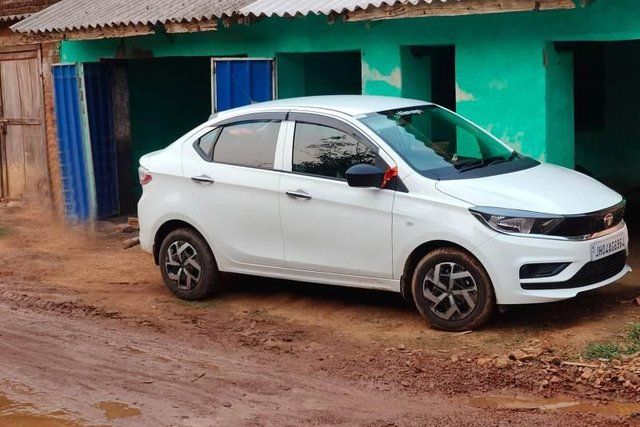 Tata Tigor एक्सटी Second-hand 2026 Tata Tigor एक्सटी for sale in Dumka