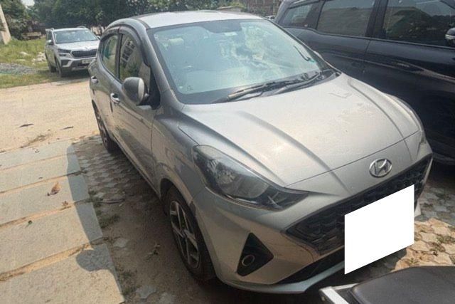 Hyundai Aura SX Second-hand 2020 Hyundai Aura SX for sale in Faridabad