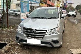 Used 2.5 GX (Diesel) 8 Seater BS IV