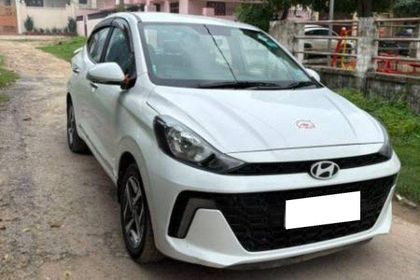 2025 Hyundai Aura एसएक्स सीएनजी