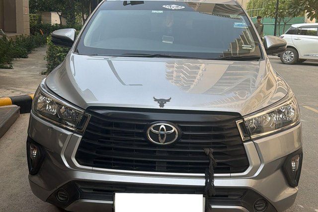Toyota Innova Crysta 2.4 जी प्लस 8 STR Second-hand 2022 Toyota Innova Crysta 2.4 जी प्लस 8 STR for sale in Gurgaon