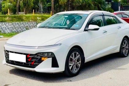 2023 Hyundai Verna एसएक्स