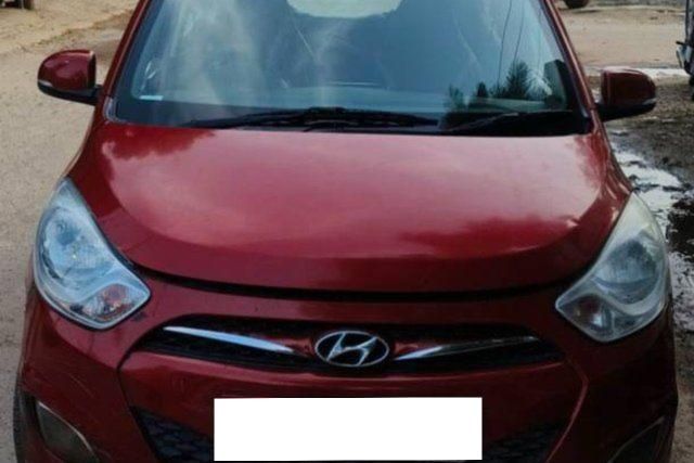 Hyundai i10 Magna Second-hand 2013 Hyundai i10 Magna for sale in Meerut