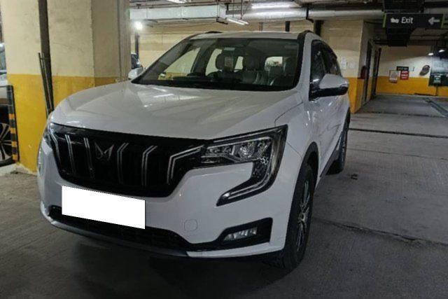 Mahindra XUV700 AX7 7Str Diesel Second-hand 2023 Mahindra XUV700 AX7 7Str Diesel for sale in Zirakpur
