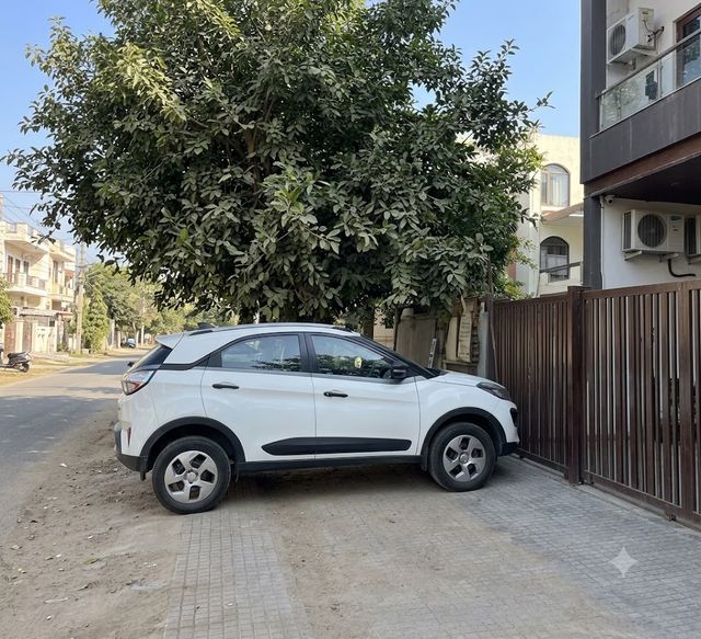 Second-hand 2023 Tata Nexon एक्सएम एस रेनफोर्स्ड for sale in New Delhi