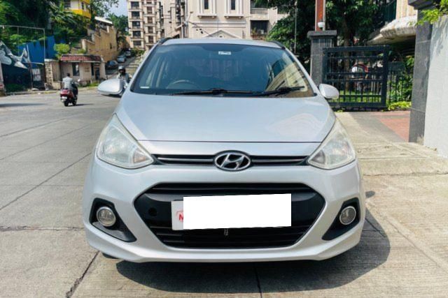 Hyundai Grand i10 Asta Option Second-hand 2015 Hyundai Grand i10 Asta Option for sale in Mumbai