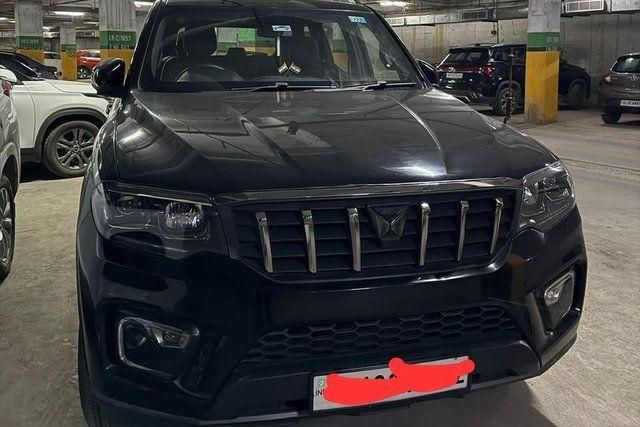 Mahindra Scorpio N Z8 सलेक्ट Second-hand 2025 Mahindra Scorpio N Z8 सलेक्ट for sale in Ghaziabad