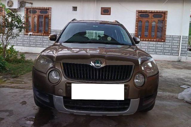 Skoda Yeti एलिगेंस Second-hand 2011 Skoda Yeti एलिगेंस for sale in Kangra