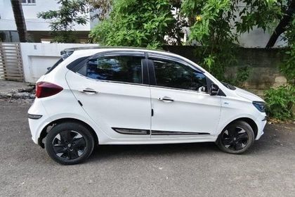 2023 Tata Tiago EV XZ Plus Tech LUX LR