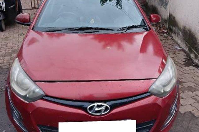 Hyundai i20 1.2 Magna Opt Second-hand 2012 Hyundai i20 1.2 Magna Opt for sale in Virar