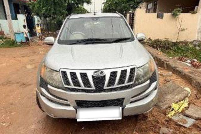 Mahindra XUV500 W4 Second-hand 2014 Mahindra XUV500 W4 for sale in Jaipur