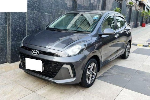 Hyundai Aura SX CNG Second-hand 2023 Hyundai Aura SX CNG for sale in New Delhi
