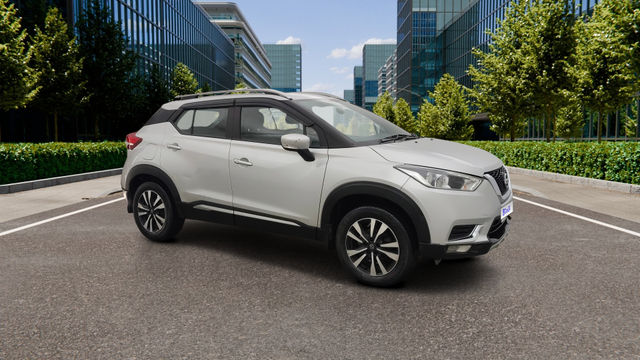 Second-hand 2022 Nissan Kicks 1.5 XV for sale in Pune