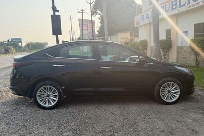 2021 Hyundai Verna एसएक्स डीजल