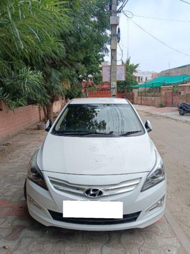 Hyundai Verna 1.6 CRDI Second-hand 2015 Hyundai Verna 1.6 CRDI for sale in Jodhpur
