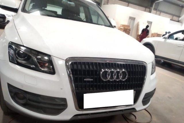 Audi Q5 3.0 TDI Second-hand 2011 Audi Q5 3.0 TDI for sale in Tirupati