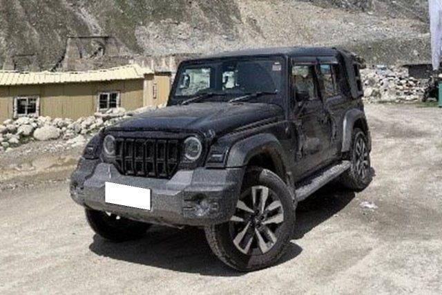 Mahindra Thar ROXX एएक्स7एल 4डब्ल्यूडी डीजल Second-hand 2026 Mahindra Thar ROXX एएक्स7एल 4डब्ल्यूडी डीजल for sale in Dehradun