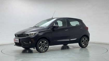 2023 Tata Tiago एक्सजेड प्लस