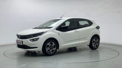 2024 Tata Altroz Pure