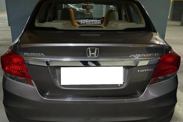 Honda Amaze S i-Dtech Second-hand 2014 Honda Amaze S i-Dtech for sale in Noida
