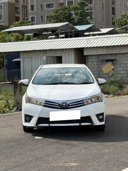 2014 Toyota Corolla Altis D-4D जी