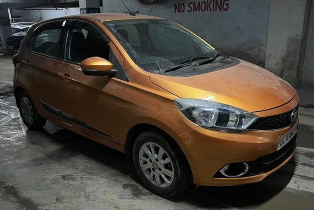 Second-hand 2018 Tata Tiago 1.2 Revotron XZA for sale in New Delhi