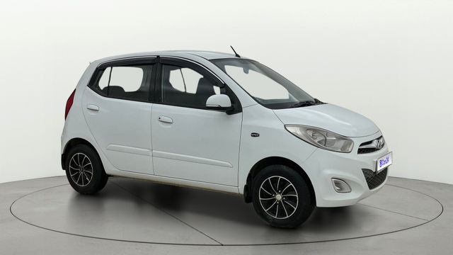 Hyundai i10 स्पोर्टज़ AT Second-hand 2013 Hyundai i10 स्पोर्टज़ AT for sale in Bangalore
