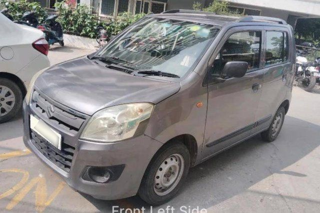 Maruti Suzuki Wagon R LXI CNG Second-hand 2013 Maruti Suzuki Wagon R LXI CNG for sale in Ghaziabad