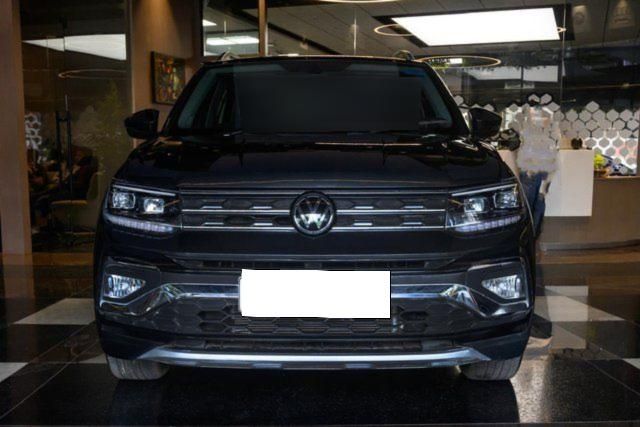 Second-hand 2022 Volkswagen Taigun 1.0 TSI टॉपलाइन AT बीएस6 for sale in Mumbai