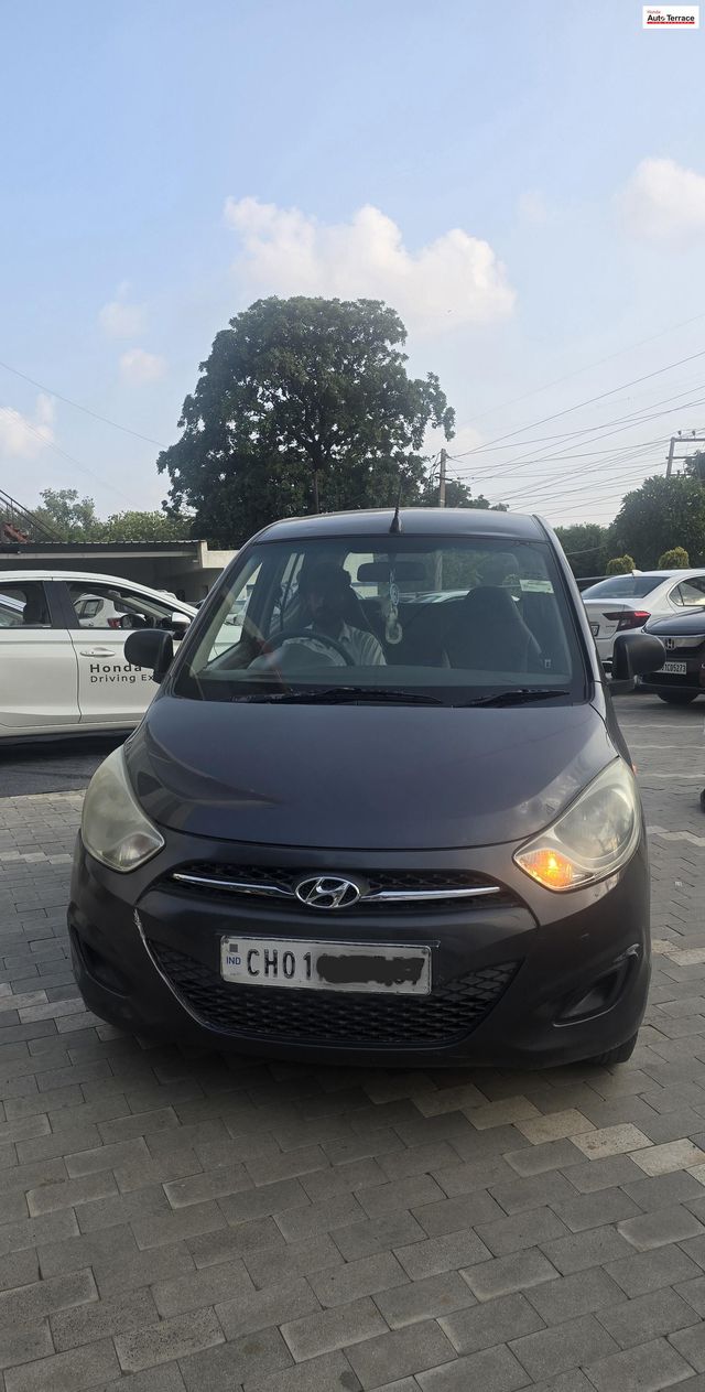 Second-hand 2012 Hyundai i10 एरा for sale in Mohali