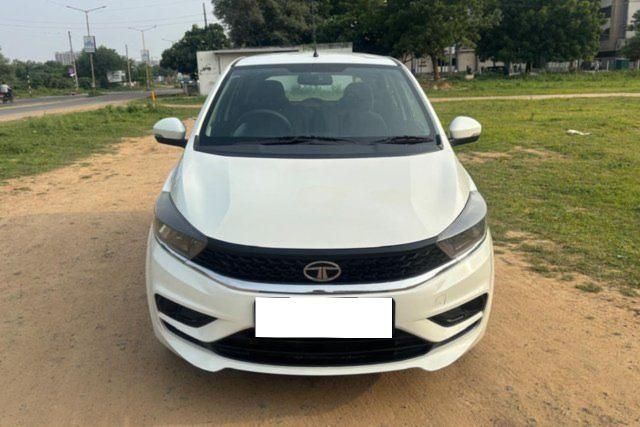 Tata Tiago एक्सटी ऑप्शन बीएस6 Second-hand 2021 Tata Tiago एक्सटी ऑप्शन बीएस6 for sale in Ahmedabad