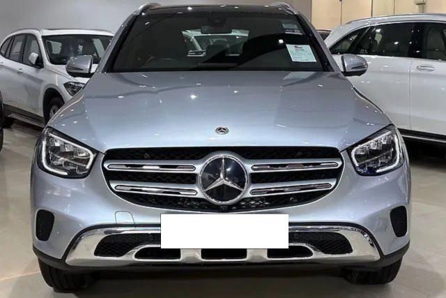 Mercedes-Benz GLC 220d 4MATIC Second-hand 2022 Mercedes-Benz GLC 220d 4MATIC for sale in Bangalore