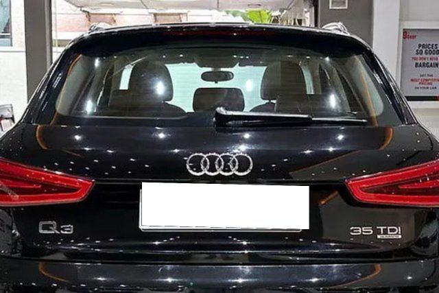 Audi Q3 35 TDI क्वाट्रो प्रीमियम Second-hand 2014 Audi Q3 35 TDI क्वाट्रो प्रीमियम for sale in Bangalore