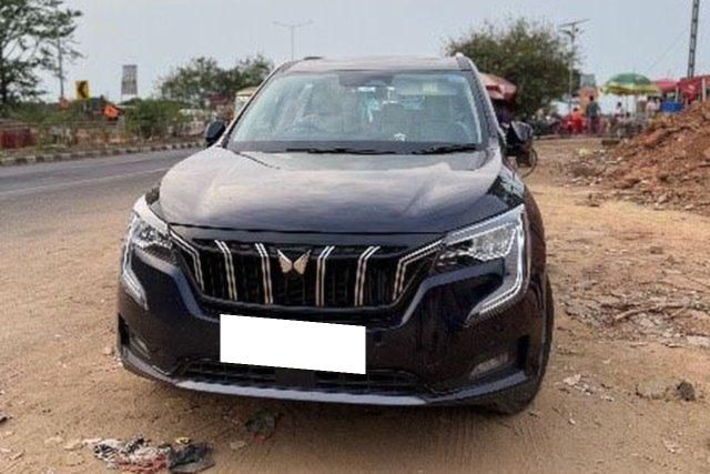 Mahindra XUV700 एएक्स5 7 Str AT Second-hand 2025 Mahindra XUV700 एएक्स5 7 Str AT for sale in North 24 Parganas