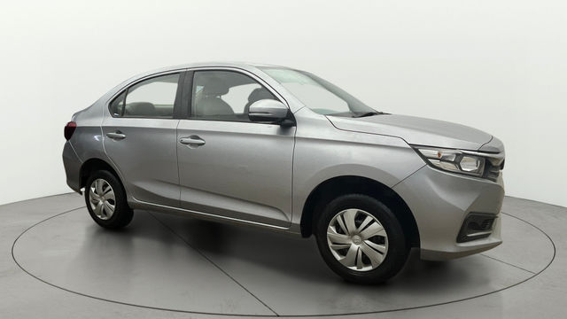 Honda Amaze 2nd Gen एस रेनफोर्स्ड बीएस6 Second-hand 2021 Honda Amaze 2nd Gen एस रेनफोर्स्ड बीएस6 for sale in Noida