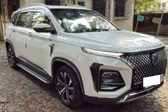 MG Hector Savvy Pro CVT 2023-2025 Second-hand 2024 MG Hector Savvy Pro CVT 2023-2025 for sale in Pune