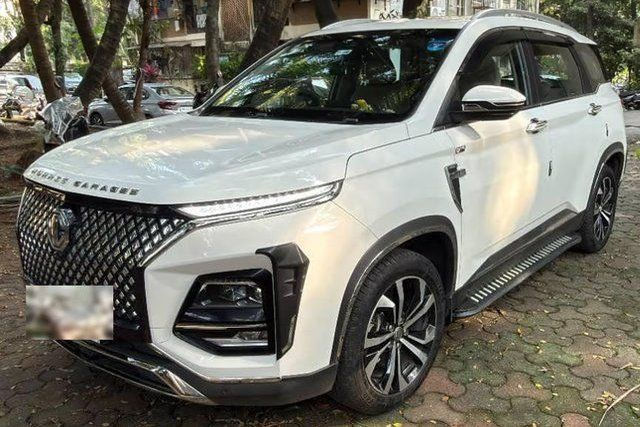 MG Hector Savvy Pro CVT 2023-2025 Second-hand 2024 MG Hector Savvy Pro CVT 2023-2025 for sale in Pune