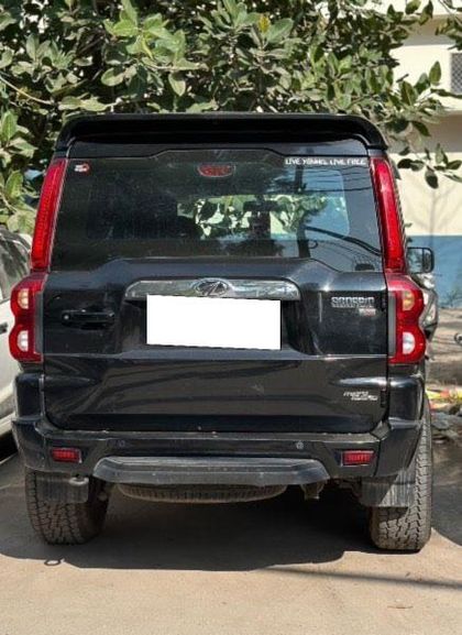 2021 Mahindra Scorpio S5