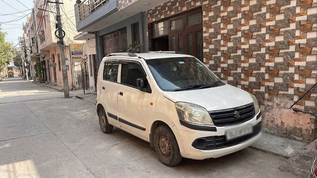 Maruti Suzuki Wagon R एलएक्सआई सीएनजी Second-hand 2012 Maruti Suzuki Wagon R एलएक्सआई सीएनजी for sale in New Delhi