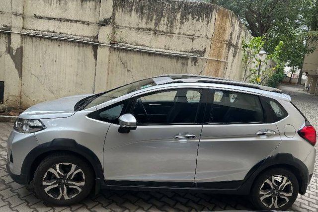Honda WR-V i-VTEC VX Second-hand 2017 Honda WR-V i-VTEC VX for sale in Chennai