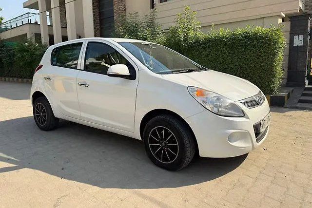 Hyundai i20 Sportz 1.4 CRDi Second-hand 2012 Hyundai i20 Sportz 1.4 CRDi for sale in Jalandhar