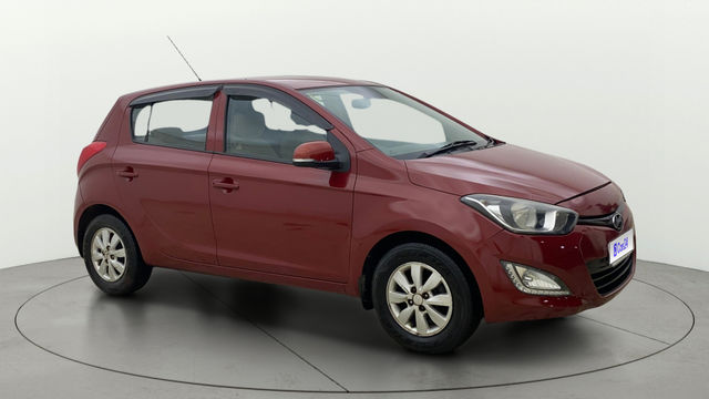 Second-hand 2014 Hyundai i20 Sportz 1.2 for sale in Thane